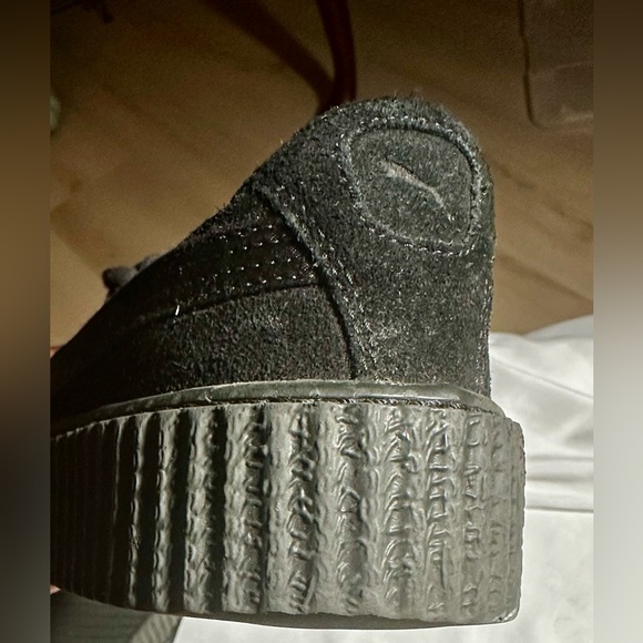PUMA FENTY RIHANNA Platform Sneakers Size 8.5 Black Suede Y2K Retro Creeper Shoe - Picture 8 of 9